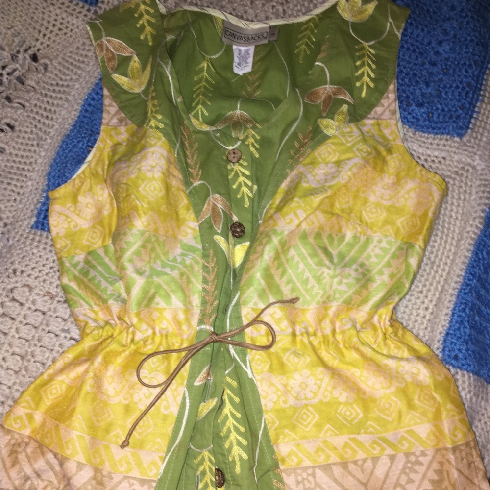 Canvasbacks embroidered vest size 8 cinch waist
